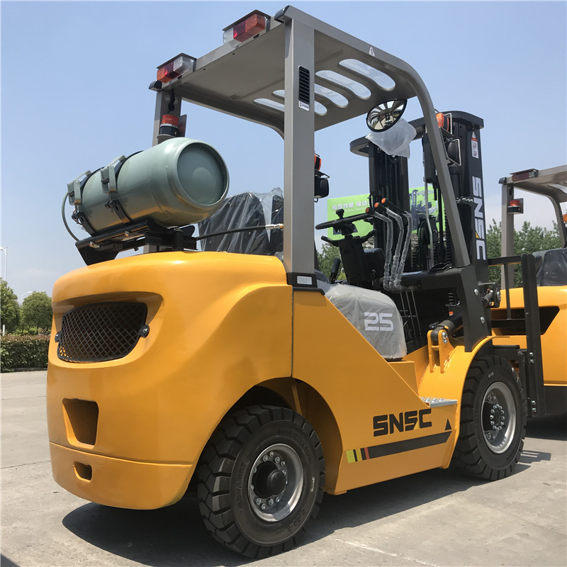 New Green Gasoline LPG Gas 2.5ton Forklift to Argentina