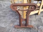 Plywood Cast Iron Bench Ends Used For Waiting Room Bench Seating
