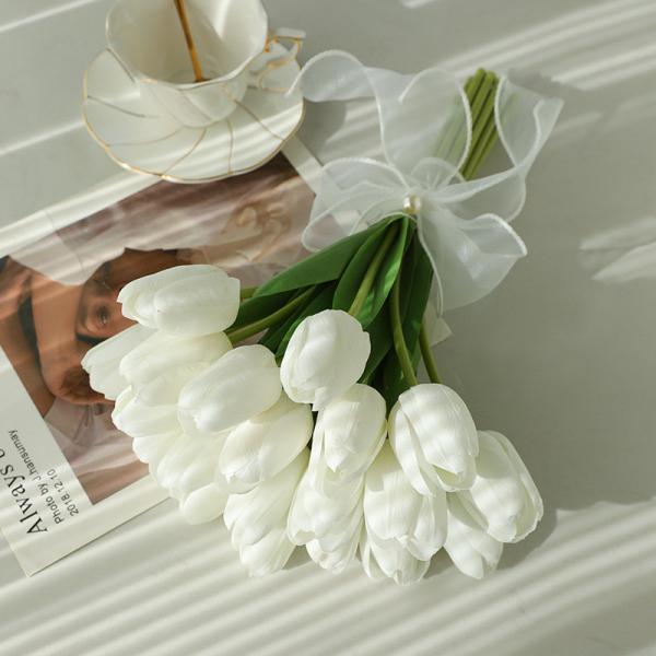 Buy cheap Tulip bouquets, fake flowers, simulated flowers, living room decoration, floral arrangements, silk flowers, plastic flowers, dining table flowers, from wholesalers