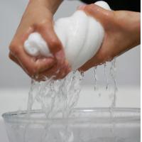Buy cheap Hotel 70*140cm 75gsm Disposable Bathroom Hand Towels product