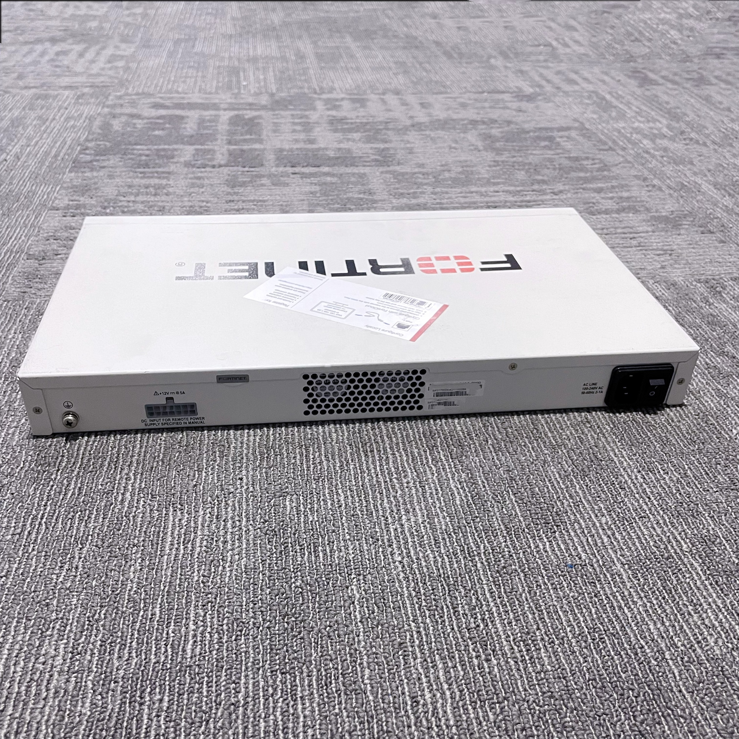 7.4Gbps FORTIGATE-100E Wired Wireless FC-10-FG1HE-950-02-12