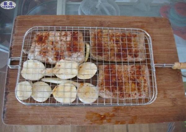 Buy cheap Galvanized Crimped Barbecue Grill Wire Mesh Customized Size BBQ Sheet from wholesalers