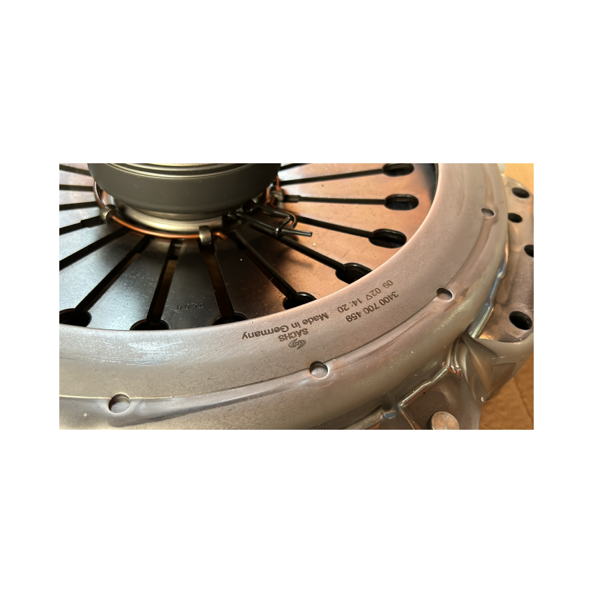 Tested Clutch Kit Assembly 3400700459 81300056033 81300059033 for M-A-N Heavy Duty Truck