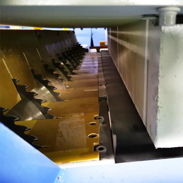 Automatic Wood Pallet Block Saw Cutting Machine