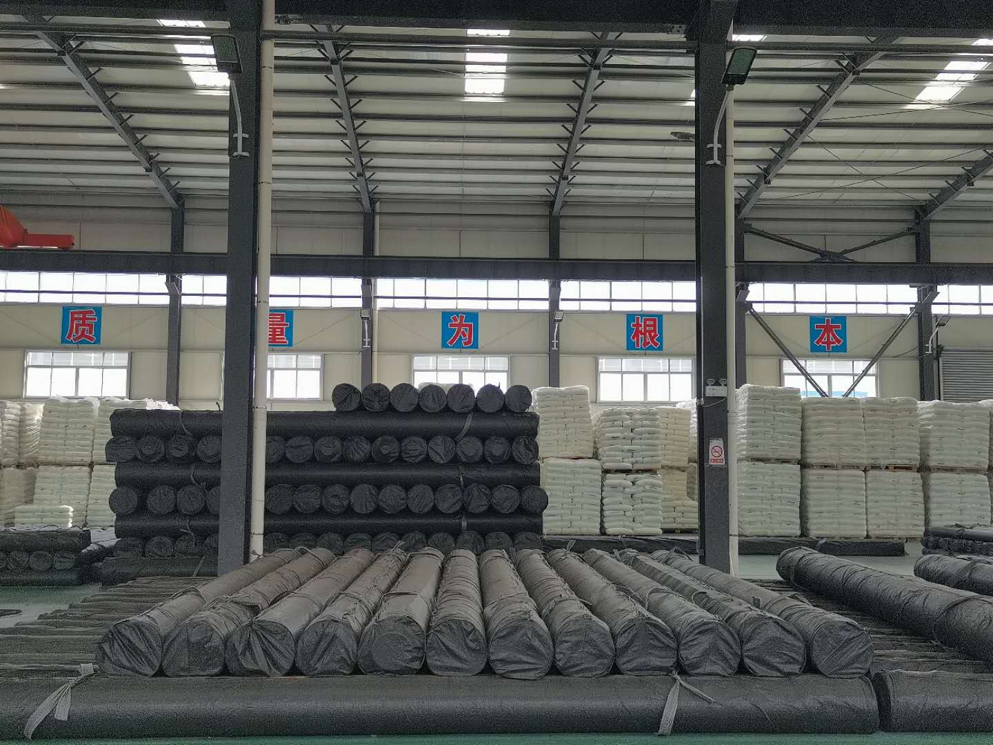 Swimming Pool Liner HDPE Geomembrane for Pond Lining and Waterproof Dam Liner