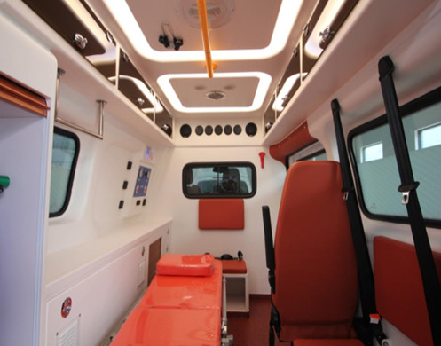 9 Speed Medical Emergency Ambulance Ford Transit Mid Axle