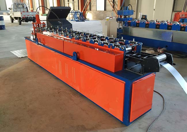 Steel Yard Fence Light Steel Keel Roll Forming Machine With High Strength Pipe Weld Frame