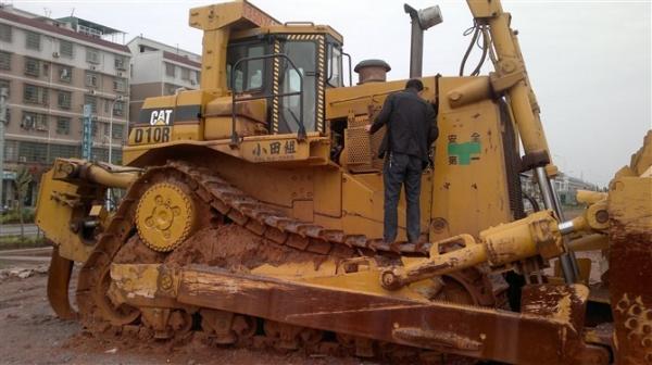 Buy cheap 90% UC Second Hand Bulldozers , Caterpillar D10R Used Construction Equipment from wholesalers
