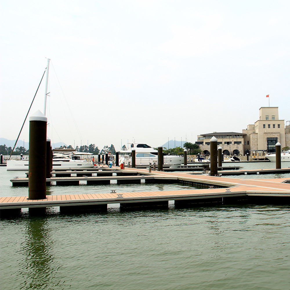 Durable Floating Dock Bridge Marina Pontoon Walkway With Wood Decking