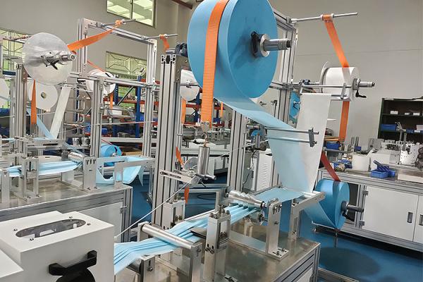 180-200pcs/ Min Face Mask Manufacturing Machine Aluminium Alloy High Productivit