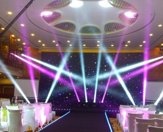 Sharpy 230w 5r / 7r Beam Moving Head Light Electronic Focus With 17 Gobos