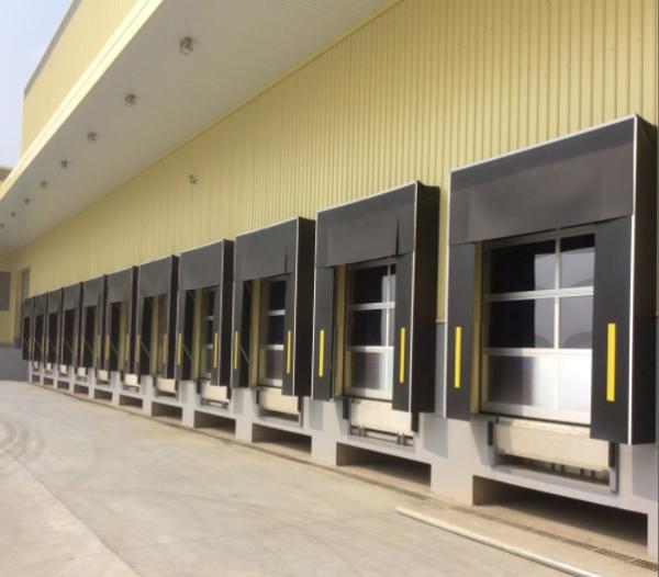 Buy cheap Inflatable Dock Shelters With Superior Pressure Resistance High Quality Logistics Equipment Automatic from wholesalers
