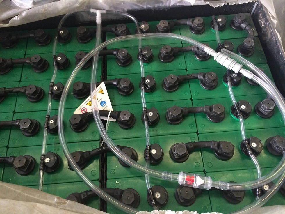 Automatic watering system for 24v 12cells forklift/golf/traction battery