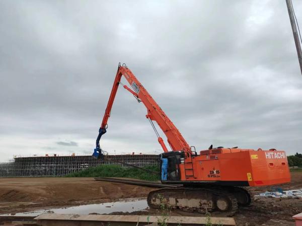 Buy cheap Pile Driving Force Four Eccentric Pile Driver For 48-52 Tons from wholesalers