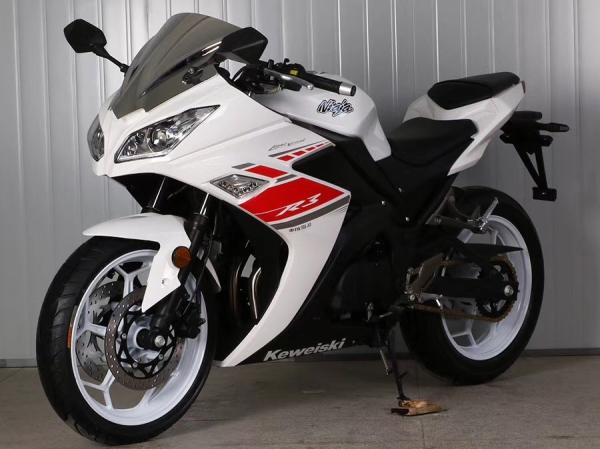 Buy cheap Gas Motor Street Sport Motorcycles , 250cc Cool Sport Bikes / Street Bikes White Color from wholesalers
