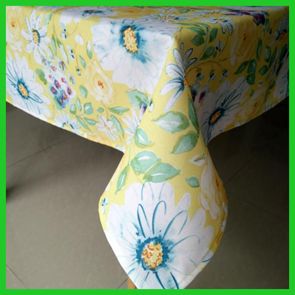 Quality Colorful flower printed 190gsm polyester woven fabrics table decrational table cloths for sale