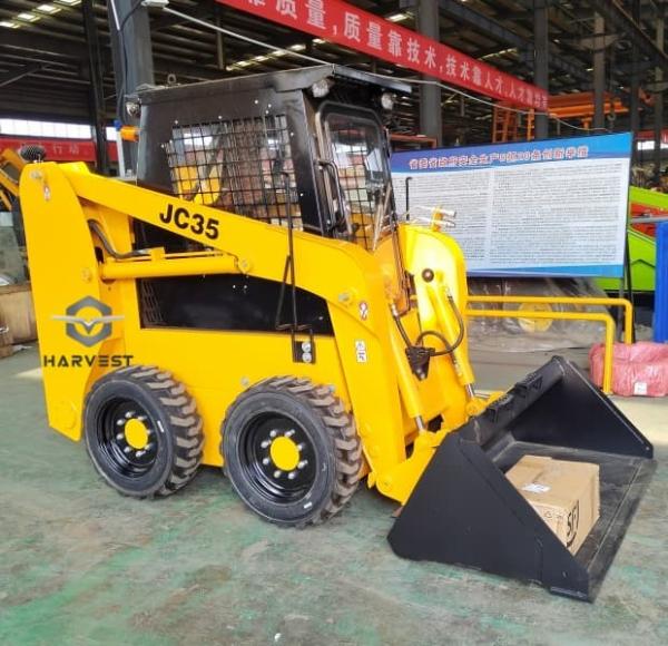 Yanmar Engine 500kg 0.3m3 Skid Steer Loader JC35 with Various Attachments Hot