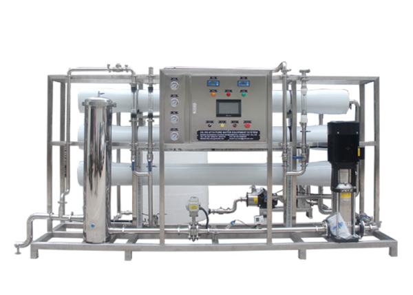 8m³ Mobile Water Desalination Plant Reverse Osmosis Plant / Industrial Water