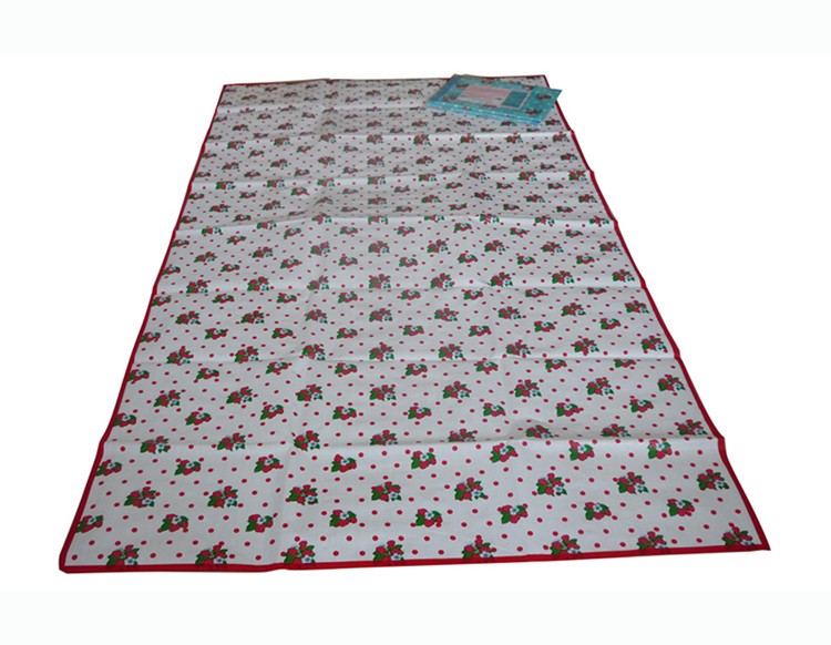 OEM Custom Printed picnic camping plastic straw mats/foldable picnic blanket