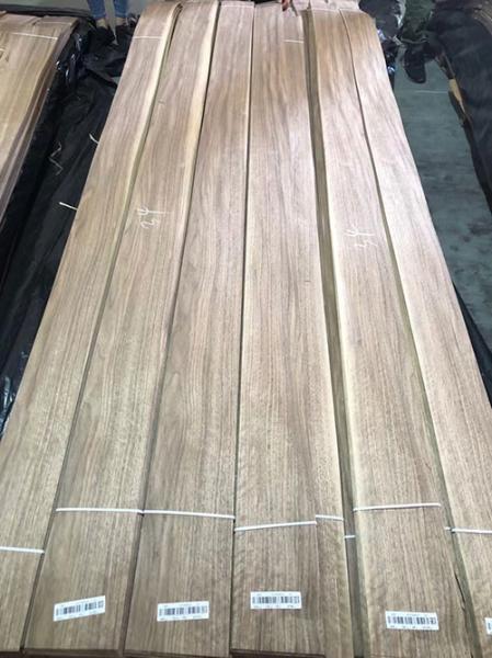 Buy cheap ISO9001 Quarter Cut Oak Veneer 90mm Wood Flooring Veneer 12% Moisture from wholesalers