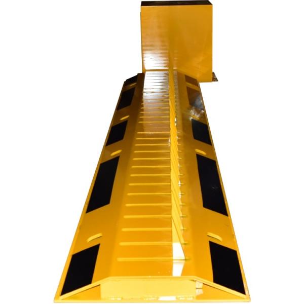 Parking Lot Steel Traffic Road Tyre Killer With Spikes Full Automatic Remote
