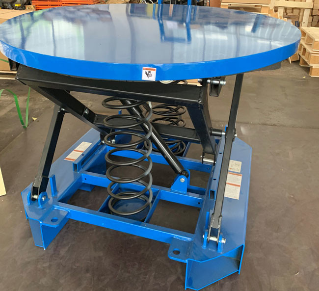 Hydraulic Electric Rotating Pallet Lift Table 12000 Lb 2 Ton