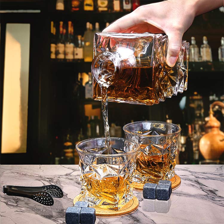 Tangson 700ml Liquor Whiskey Decanter And Glass Luxurios With Box