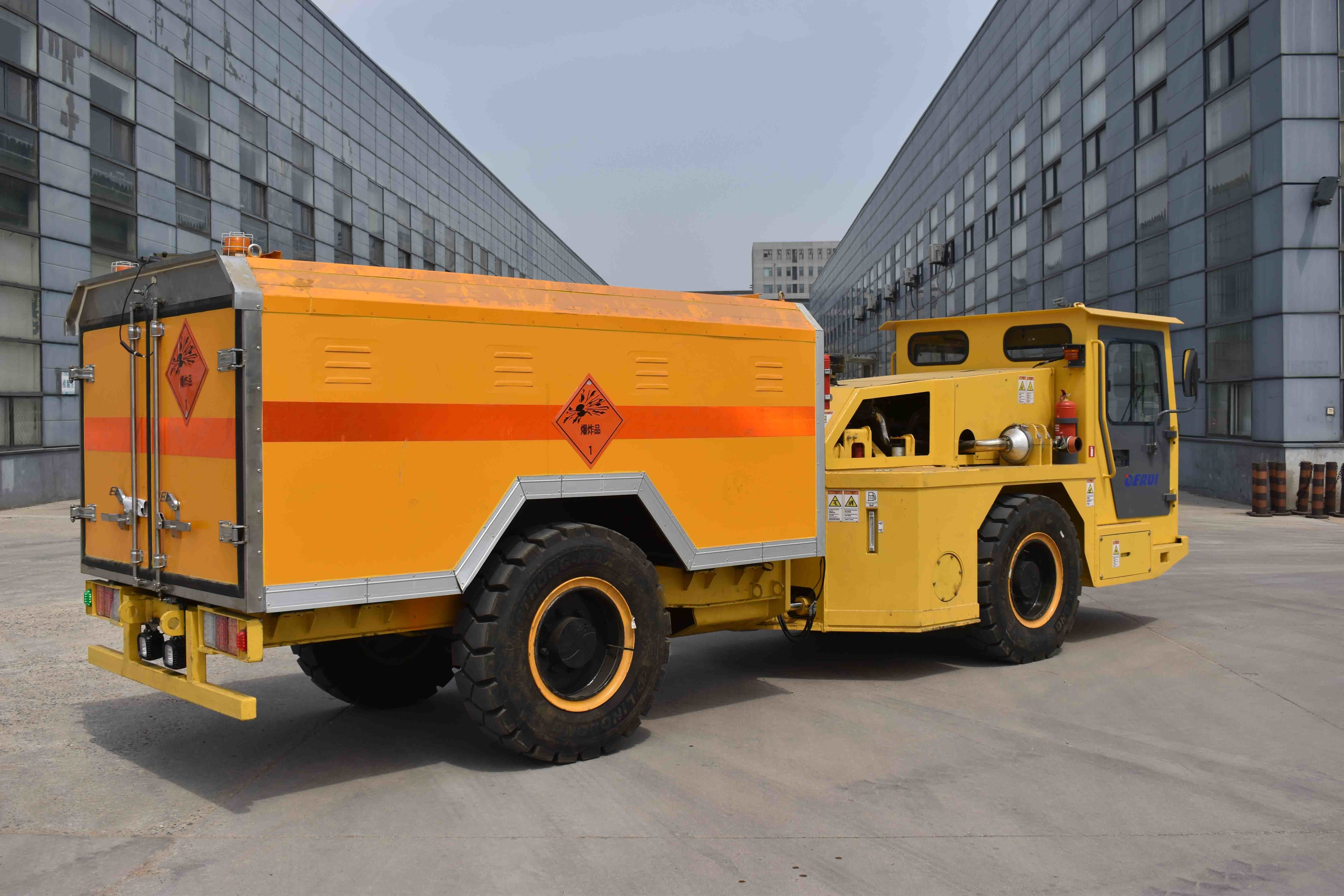 Explosive transport vehicle rated load 5 Tons Mine Utility Vehicle Safety vehicles