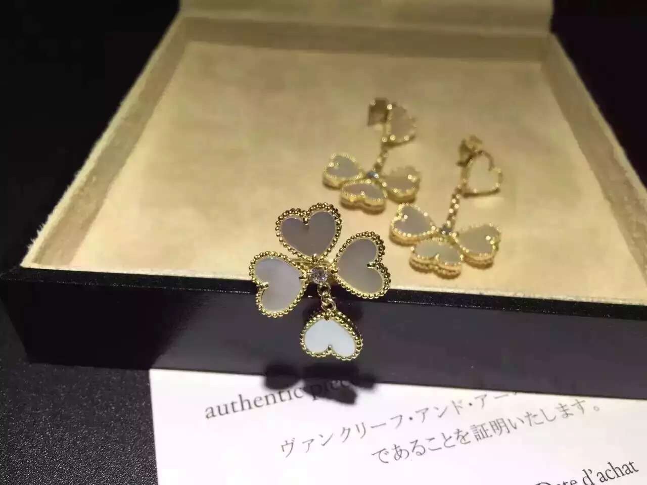 AAAAA Quality Van Cleef & Arpels Sweet Alhambra 18K Yellow Gold Earring VCARN5PP00