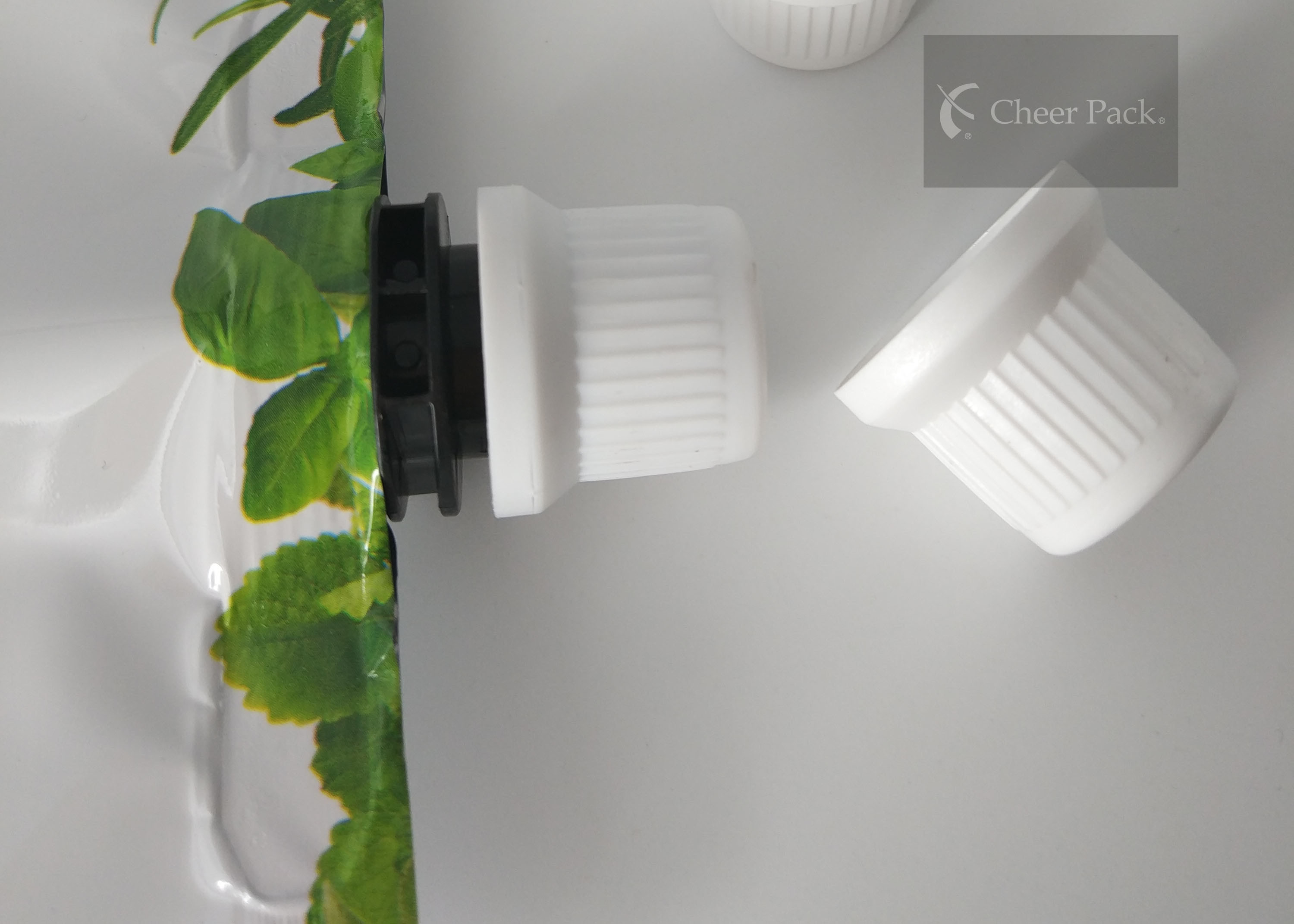 Professional White Pour Spout Caps Food Grade With 15mm Inner Diameter