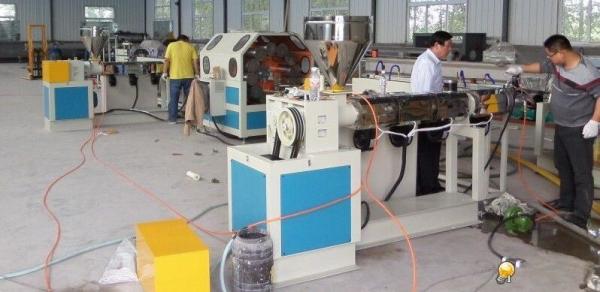 Stable Plastic Pipe Extruder Machine , PVC Fiber Reinforced Hose Production Line