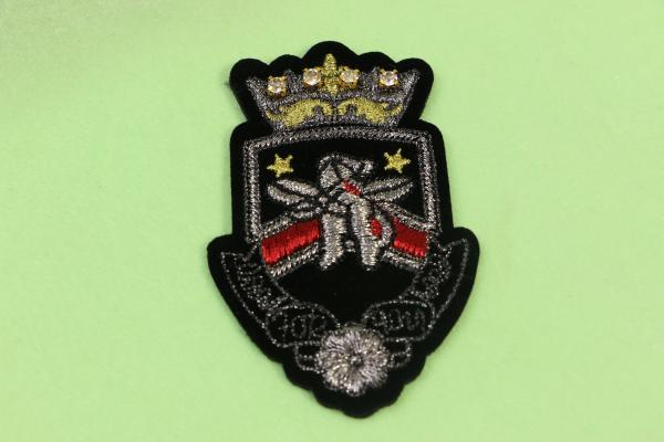 Small Crown Sequin Patch Stamp Popular Crown Dress Butterfly Chest Bead Patch