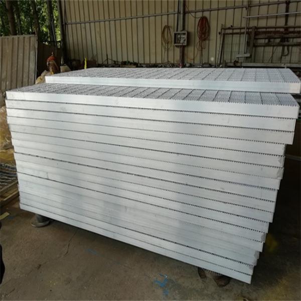 Buy cheap Swage Locked T6063 Aluminum Bar Grating Garden Safety Walkway For Construction from wholesalers