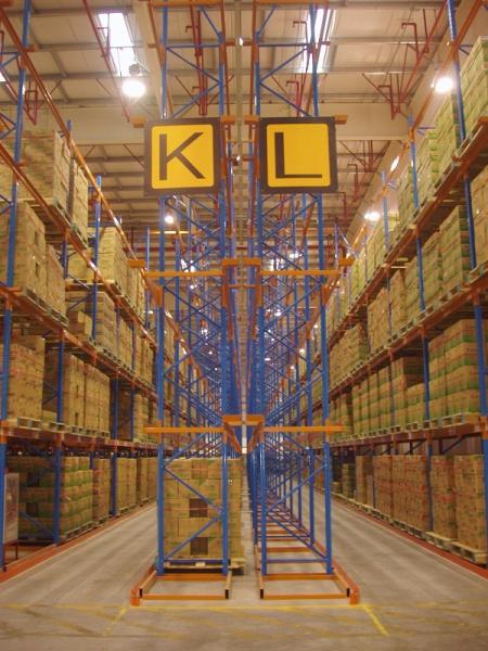 Buy cheap 4000kg Height Density Narrow Aisle Pallet Racking For Warehouse Storage from wholesalers