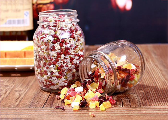 Airtight Empty Glass Jars , Glass Bottles For Juice Storage Clear Color