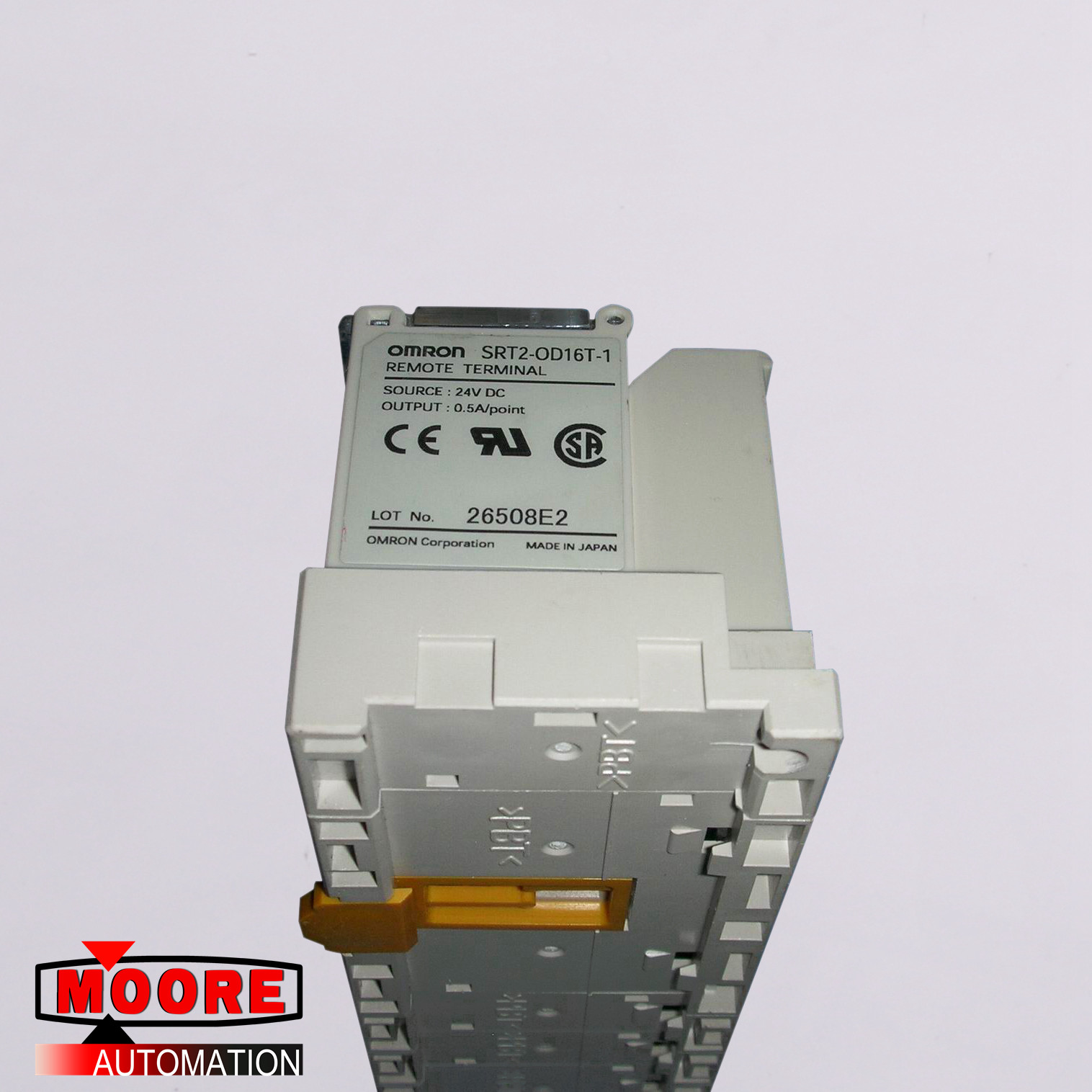 SRT2-OD16T-1 OMRON Remote Output Terminal