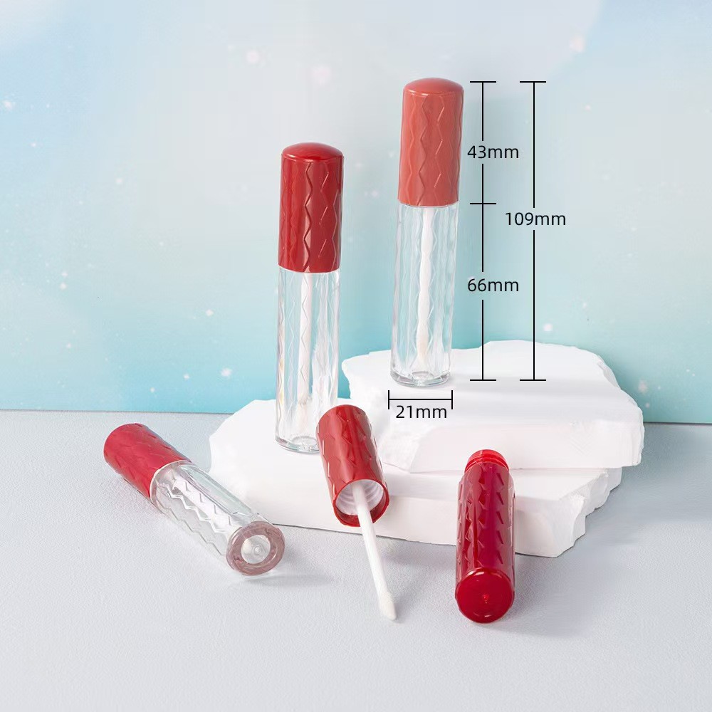 Plastic Lip Glaze Tube Bottle Suitable for All Skin Types in Multiple Colors