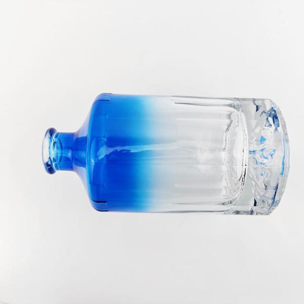 500ml 700ml Luxury Gradient Blue Glass Wine Bottle with Hot Stamping Surface