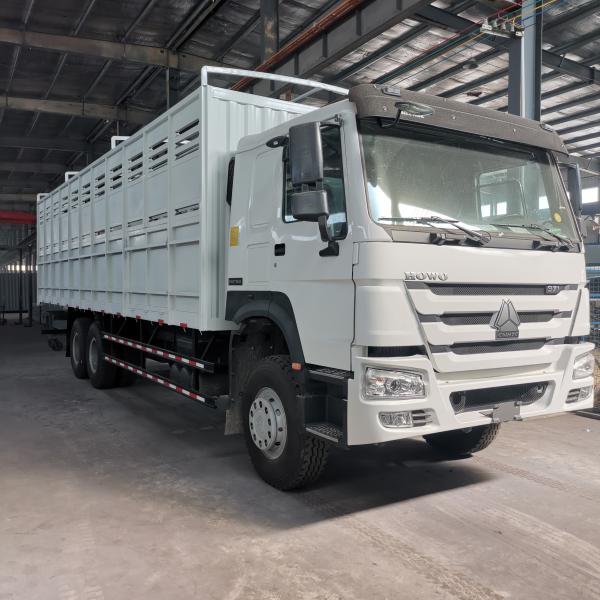 Buy cheap Sinotruk Howo 6X4 Heavy Cargo Truck Euro II Emission Standard 21-30 Tons from wholesalers