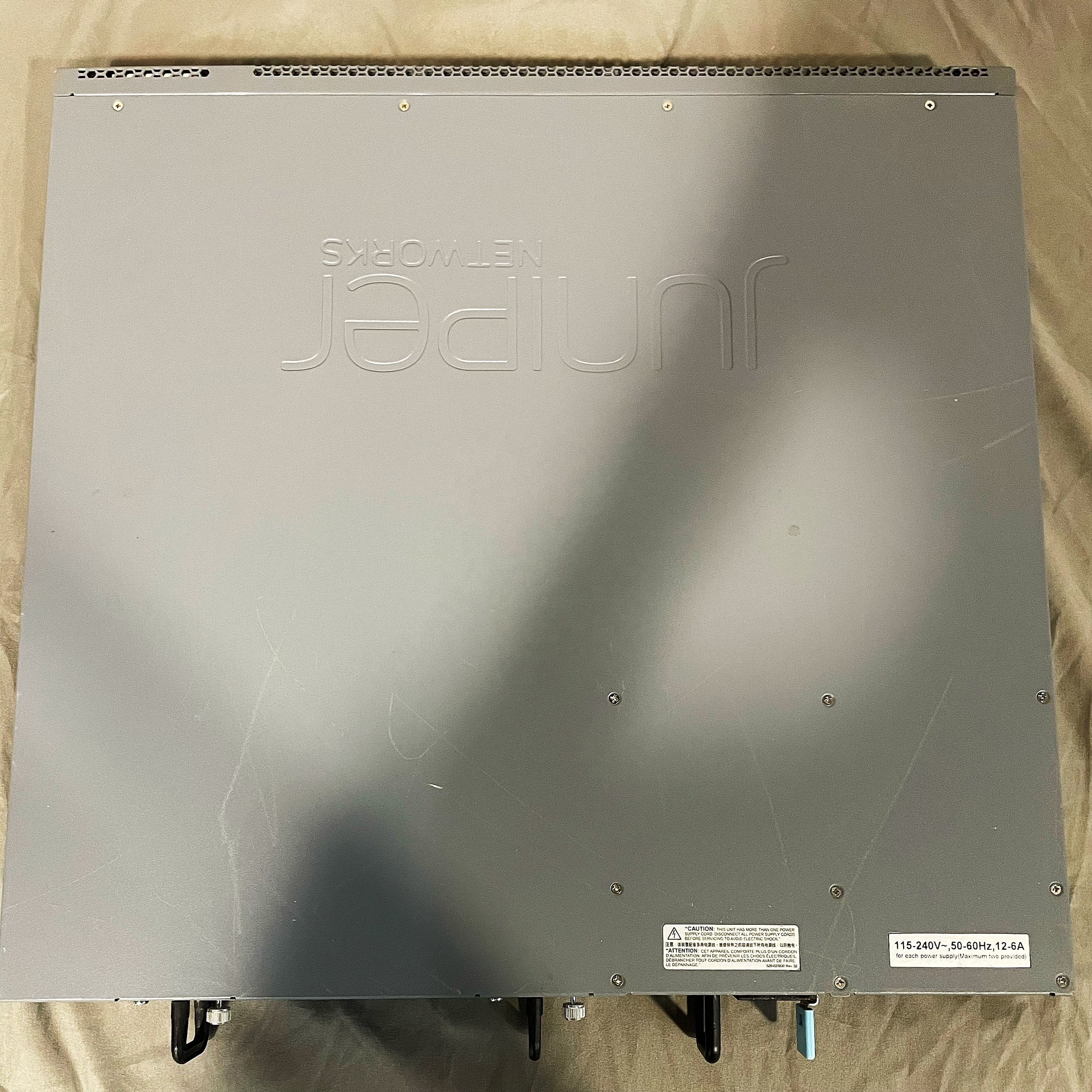 Private Mold EX4300-48P 48x 1GB PoE RJ-45 4x 40GB QSFP Network Switch For Benefit
