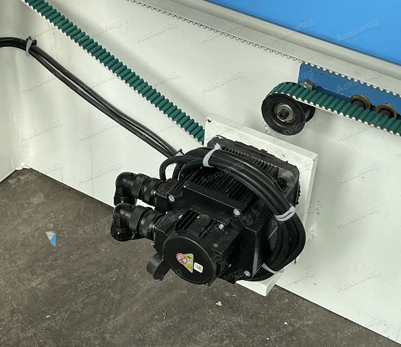 63T 2500MM CNC Controller TP10S Hydraulic Press Brakes Bending Machine Price