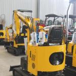 2600kg Arm Cylinder Excavator Hydraulic Transmission Mini Digger On Trailer