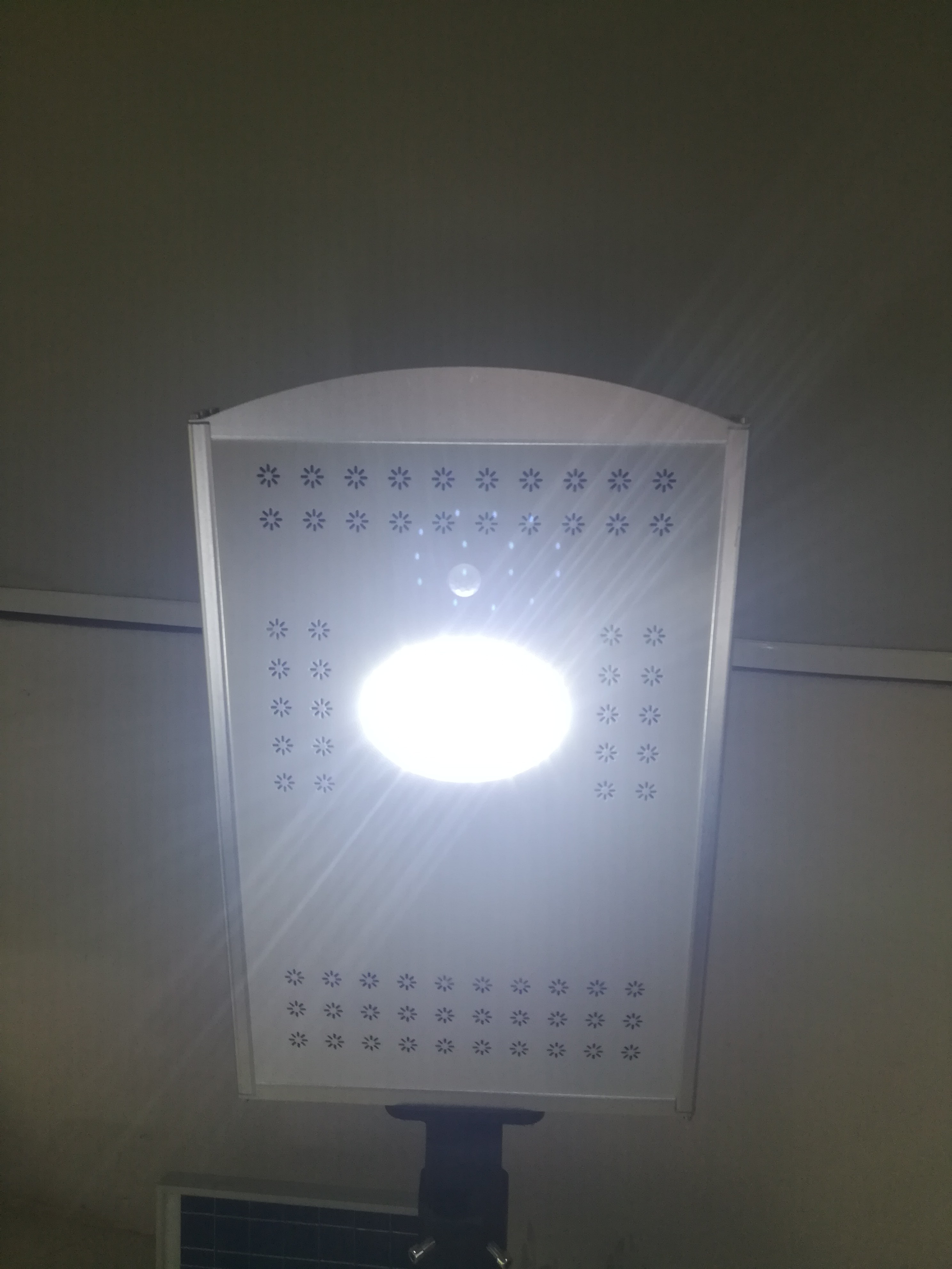 Solar street lighting LED power light 12w 12v 8Ah aluminium alloy Solar street lights manufactory