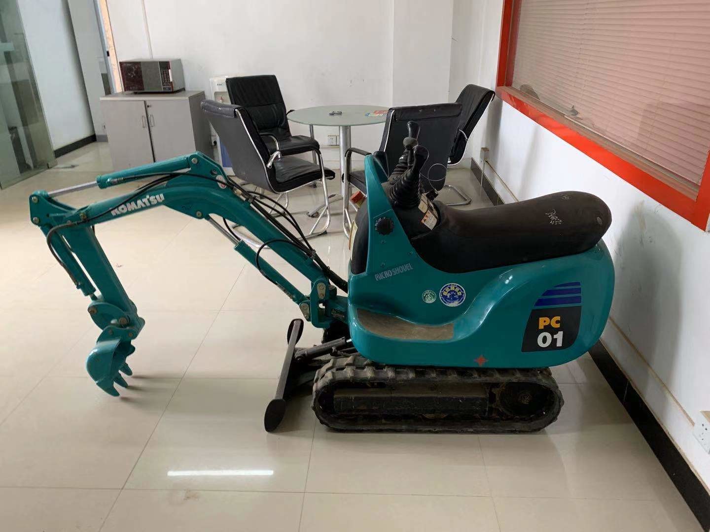 Japan Used Komatsu Pc01 Mini Excavator In Good Condition/Used Mini Crawler Hydralic Excavator