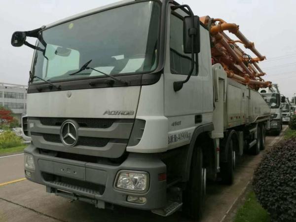 1370mm Feeding Height Zoomlion 52m Used Concrete Truck Pump for Construction