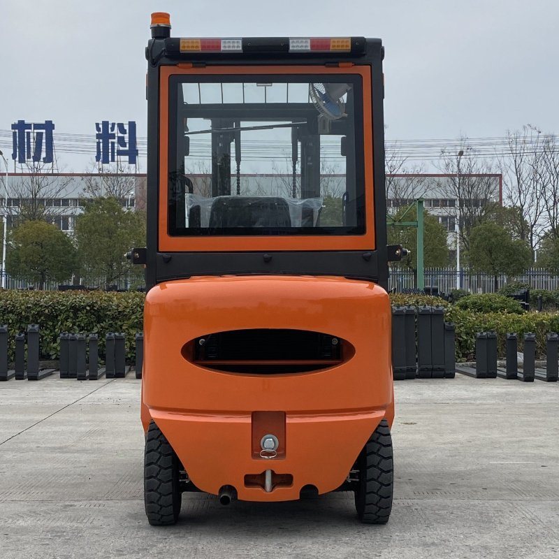 Snsc 1.8ton Diesel Forklift Container Machine Price