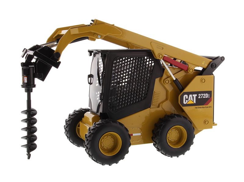 DM CAT 272D2 1:16 Scale Alloy Die-Cast Skid Steer Loader Model 85602 Collectible
