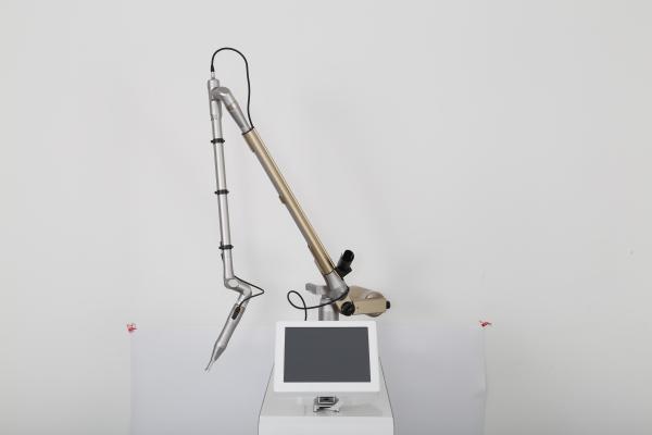 Quality Hot Q-switched Nd-yag Laser Tattoo Machine/ 1064nm 532nm Mole Skin Tag Removal &amp; Tattoo for sale