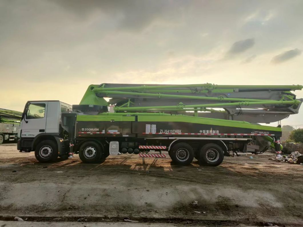 Renovated 2013 Zoomlion 52 Meter Concrete Pump on Mrecedes Benz Chassis