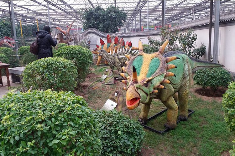 Water Proof Fiberglass Large Dragon Sculptures With 2 Years After Sales Service